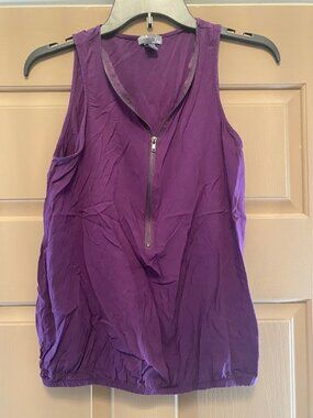 Poetry Clothing Purple Zip Tank size Large